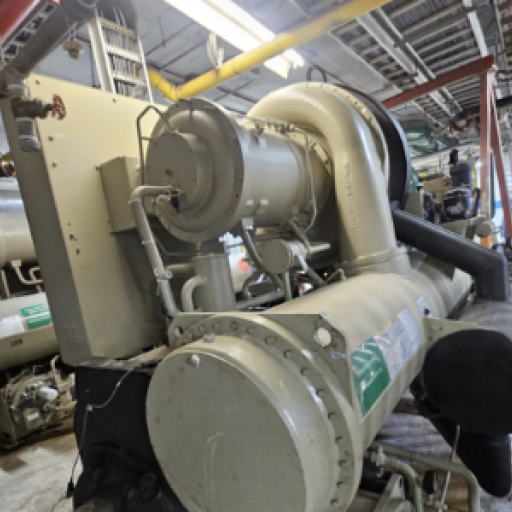 Suministro e instalación Chiller 500TR en CAH3 